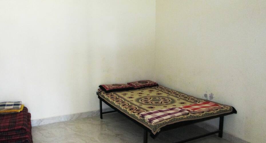 Raju Holiday Home, Alibaug 4